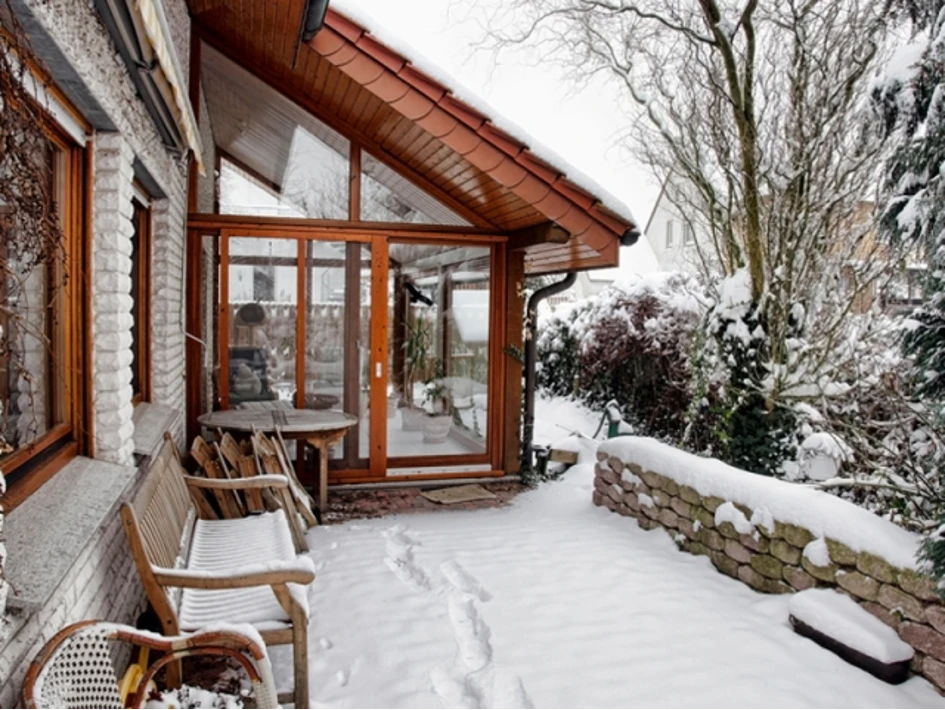 un chalet réchauffé par une pompe à chaleur